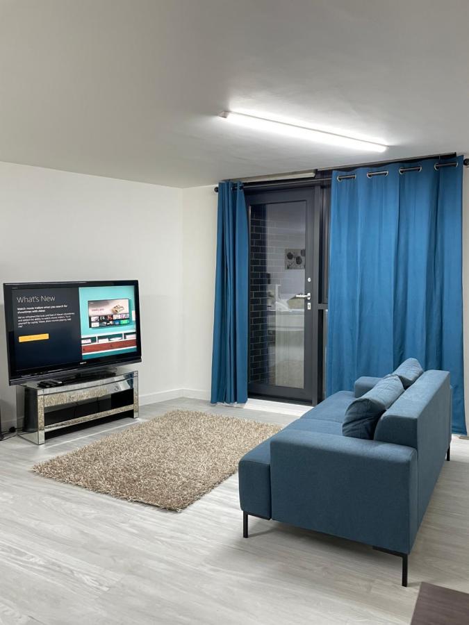 Wharf Inn Premier Apartment Central Manchester - Free Private Parking Bagian luar foto