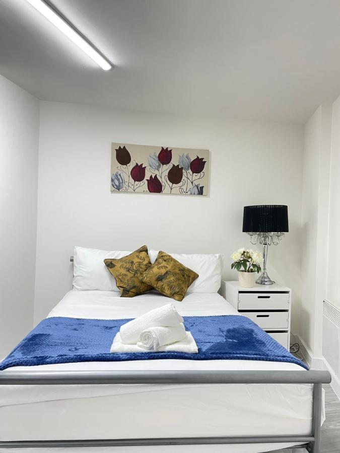 Wharf Inn Premier Apartment Central Manchester - Free Private Parking Bagian luar foto